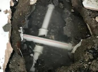 阎良阳台漏水维修公司为您分享楼上楼下漏水怎么处理